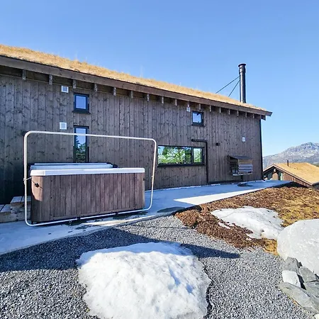 Lovely In With Jacuzzi Holiday home Tuddal